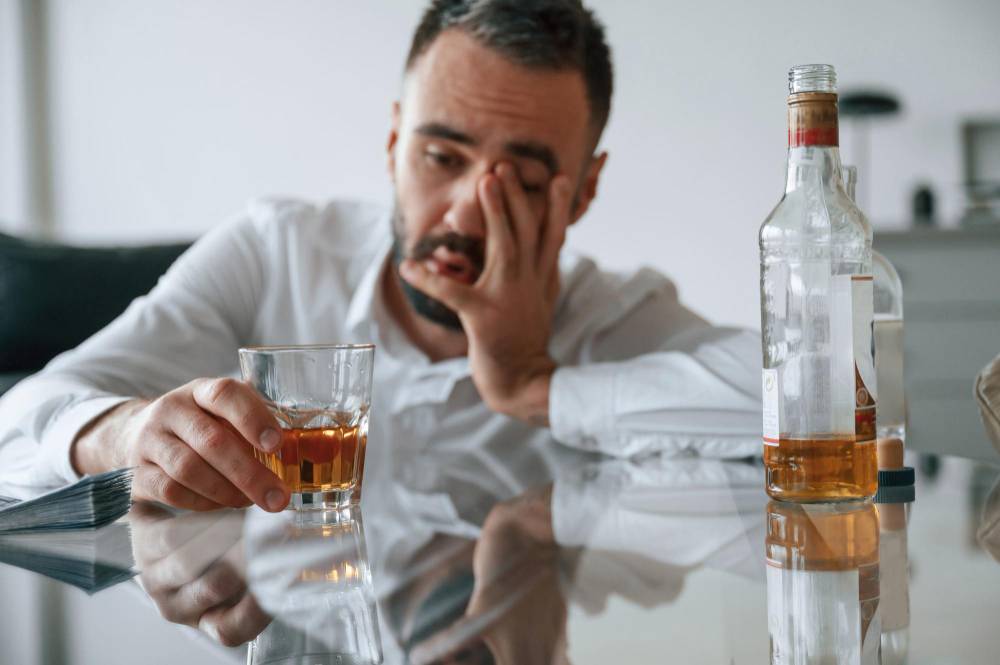 Przepicie wszywki alkoholowej: opinie ekspertów